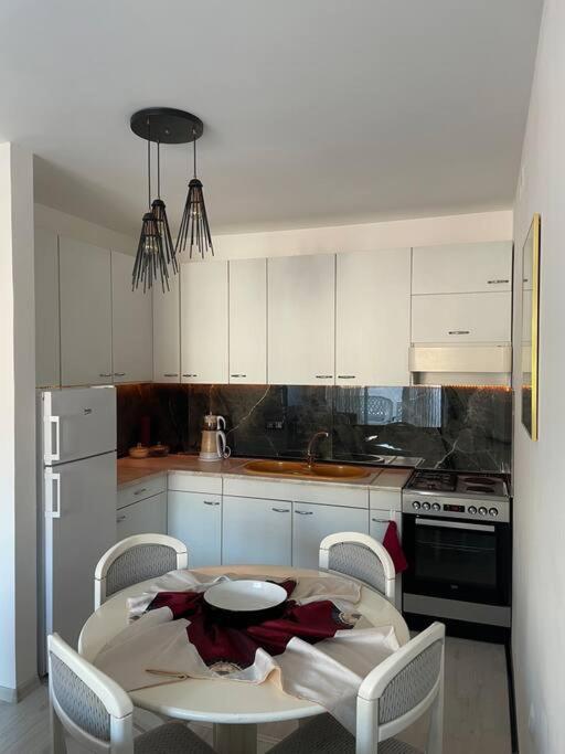 Penthouse With Castle View Apartment Prizren Exterior photo